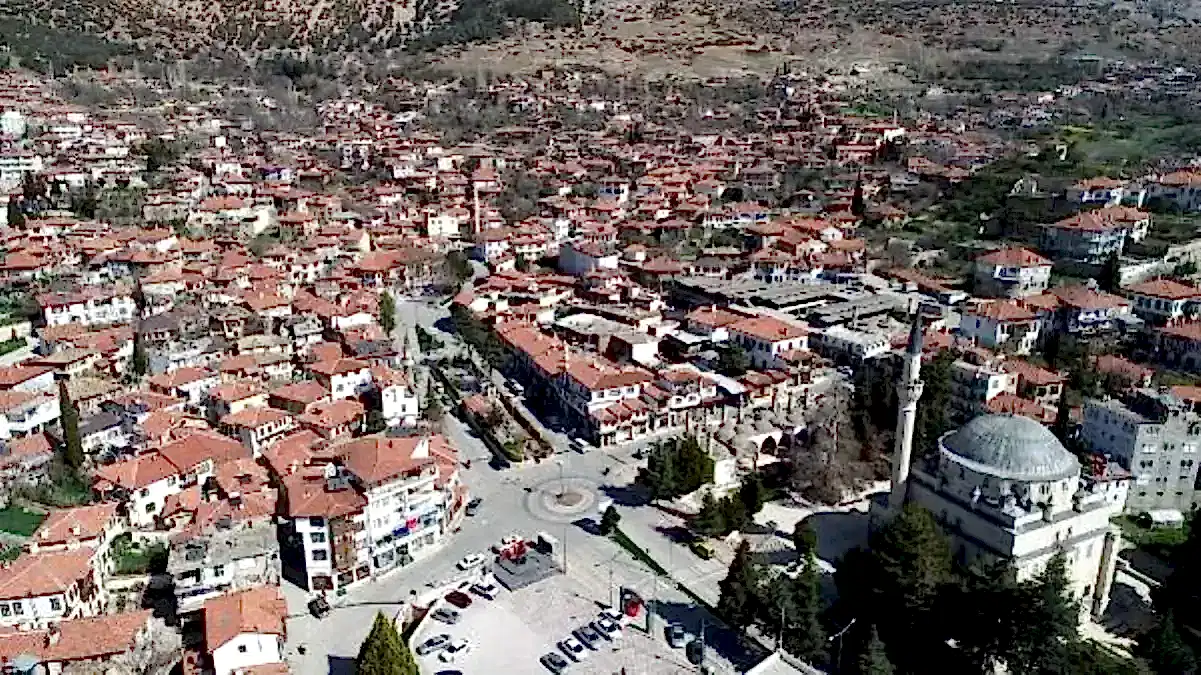 Elmalı Kepçe Kiralama